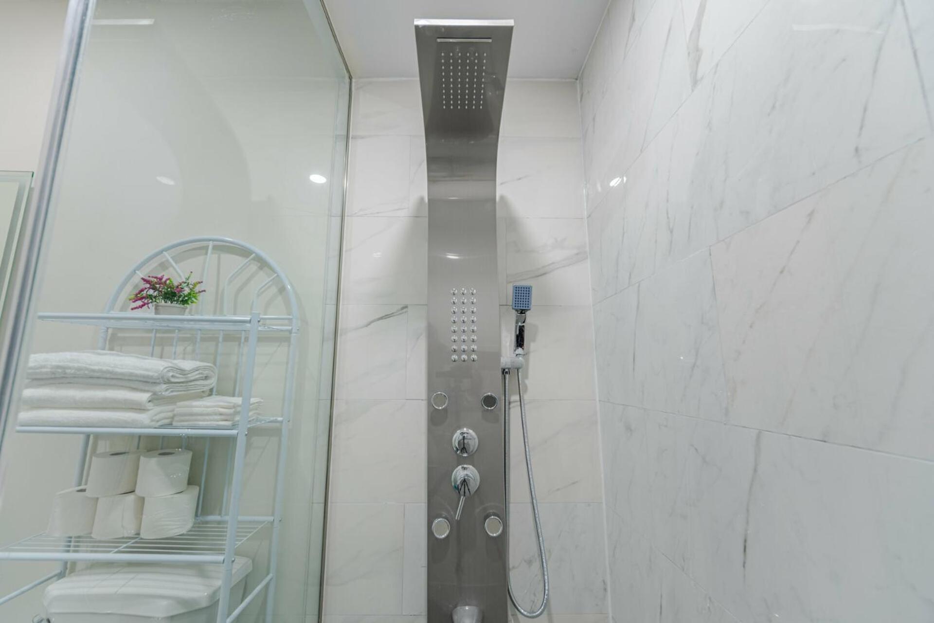 Private Basement Bedrooms In Oakville Exterior foto